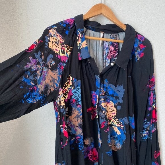 Free People Meadow Lark Tunic Blouse Oversized Abstract Floral Print - XS - EUC - Picture 8 of 8